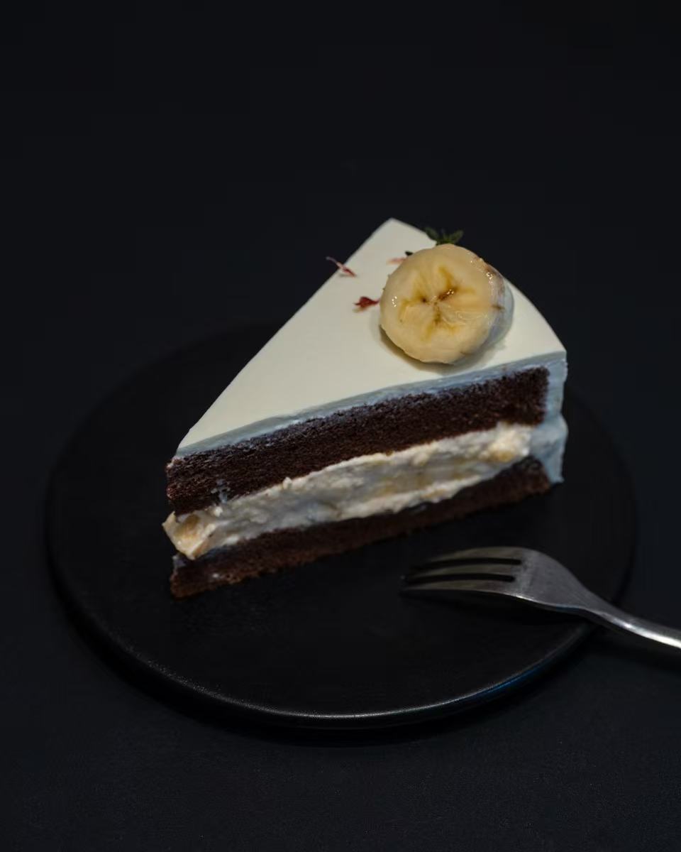 Chocolate Banana Chiffon Cake